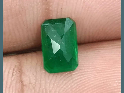 1.69ct Deep Green Emerald GSI Certified - SMSGEMS 