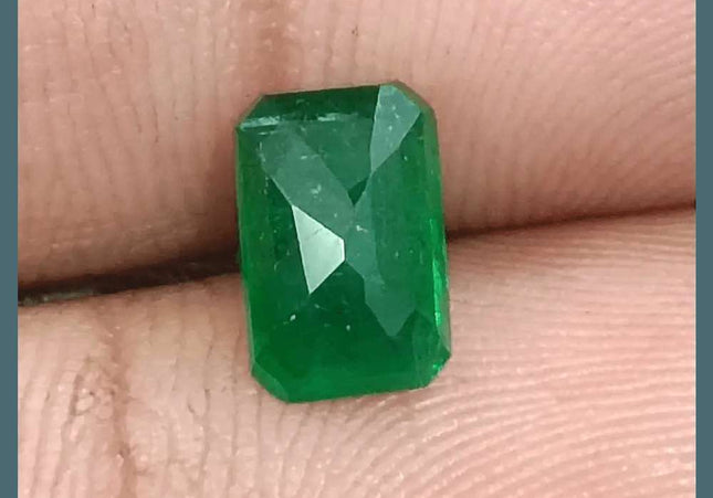 1.69ct Deep Green Emerald GSI Certified - SMSGEMS 