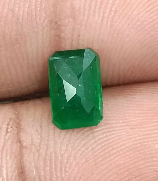 1.69ct Deep Green Emerald GSI Certified - SMSGEMS 
