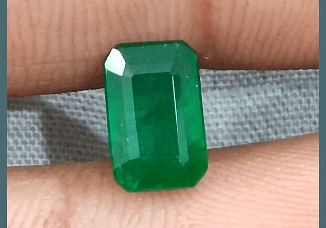 1.69ct Deep Green Emerald GSI Certified - SMSGEMS 