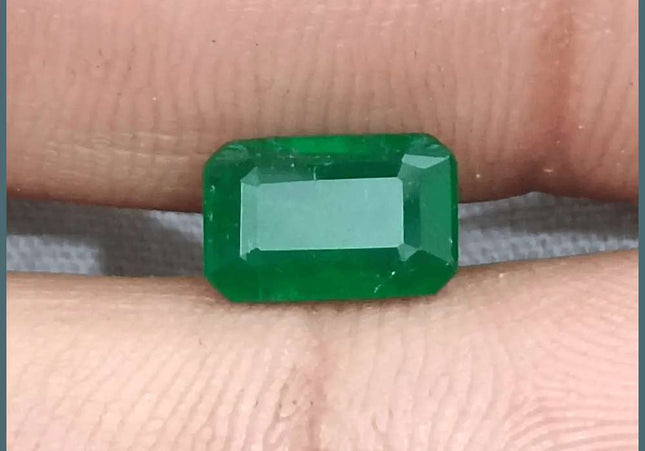 1.69ct Deep Green Emerald GSI Certified - SMSGEMS 