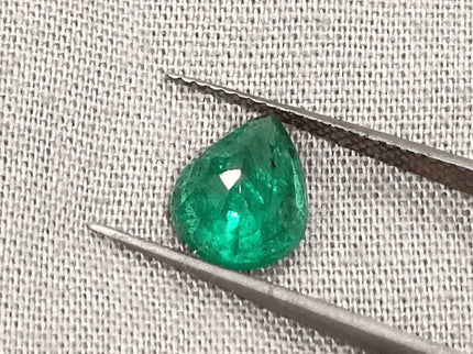 1.83ct Bright Deep Green Emerald Certified by GSI - SMSGEMS 