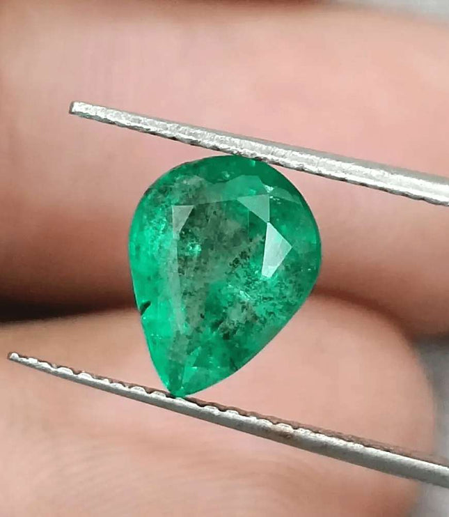 1.83ct Bright Deep Green Emerald Certified by GSI - SMSGEMS 
