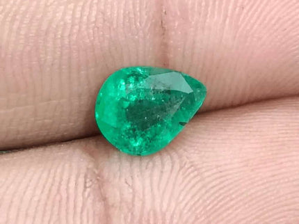 1.83ct Bright Deep Green Emerald Certified by GSI - SMSGEMS 