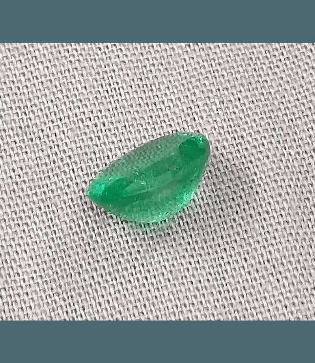 GSI Certified 1.83ct Vivid Green Emerald, Natural Gemstone - SMSGEMS 