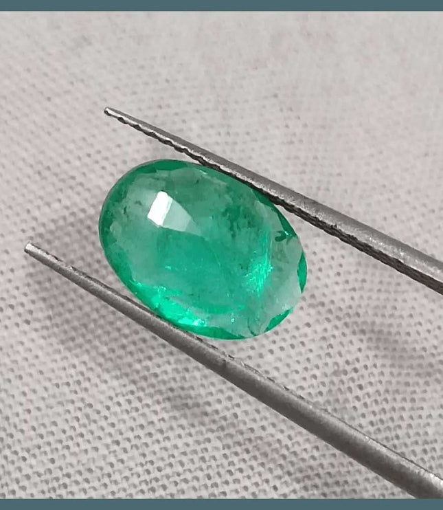 1.85ct Bright Parrot Green GSI Certified - SMSGEMS 