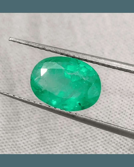 1.85ct Bright Parrot Green GSI Certified - SMSGEMS 