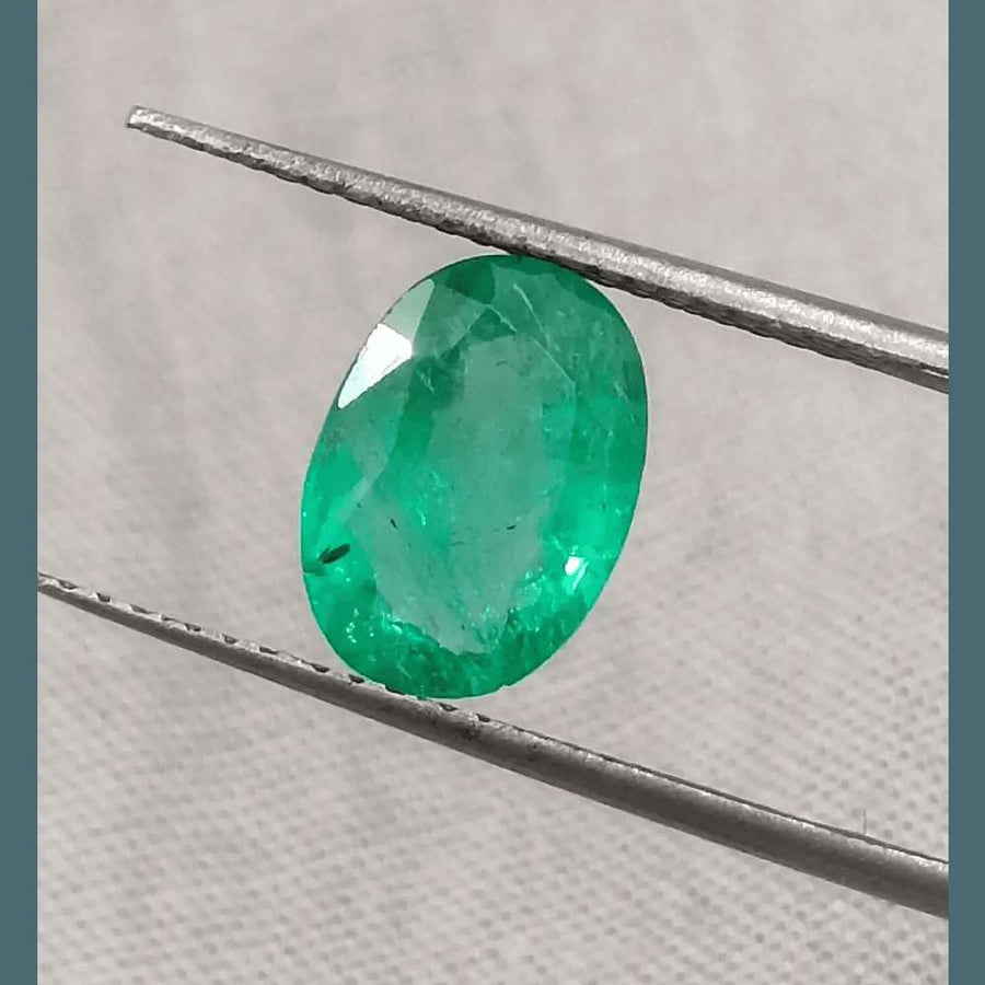 1.85ct Bright Parrot Green GSI Certified - SMSGEMS 