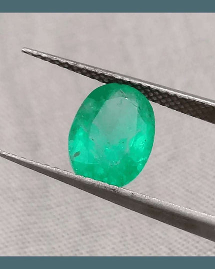 1.85ct Bright Parrot Green GSI Certified - SMSGEMS 