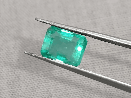 GSI Certified 1.85ct Intense Green Zambian Emerald, 100% Natural Gem - SMSGEMS 