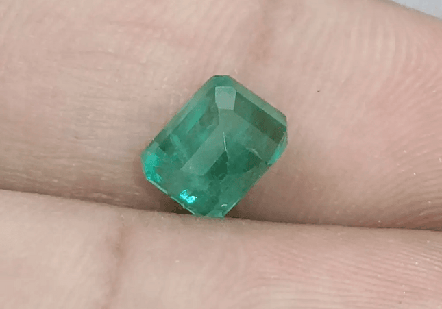 GSI Certified 1.85ct Intense Green Zambian Emerald, 100% Natural Gem - SMSGEMS 