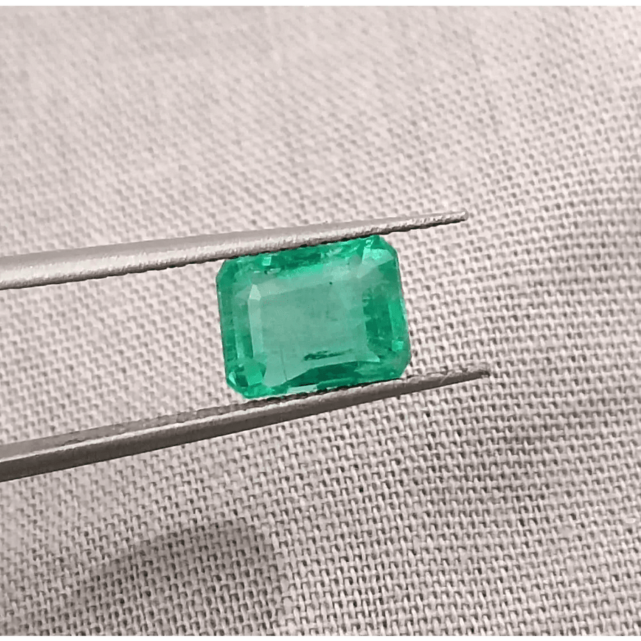 GSI Certified 1.85ct Intense Green Zambian Emerald, 100% Natural Gem - SMSGEMS 