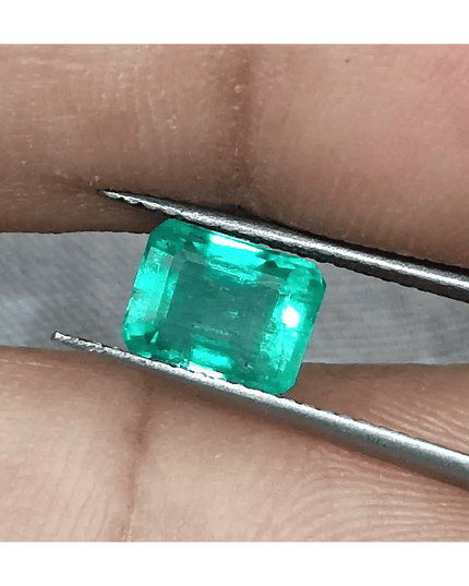 GSI Certified 1.85ct Intense Green Zambian Emerald, 100% Natural Gem - SMSGEMS 