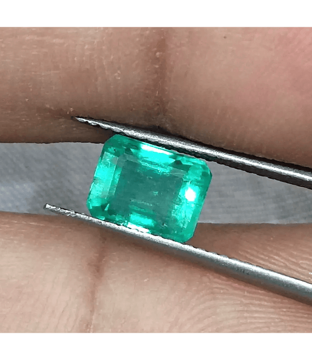 GSI Certified 1.85ct Intense Green Zambian Emerald, 100% Natural Gem - SMSGEMS 