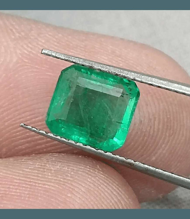 GSI Certified 1.85ct Intense Green Emerald, Natural Gemstone - SMSGEMS 