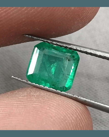 GSI Certified 1.85ct Intense Green Emerald, Natural Gemstone - SMSGEMS 