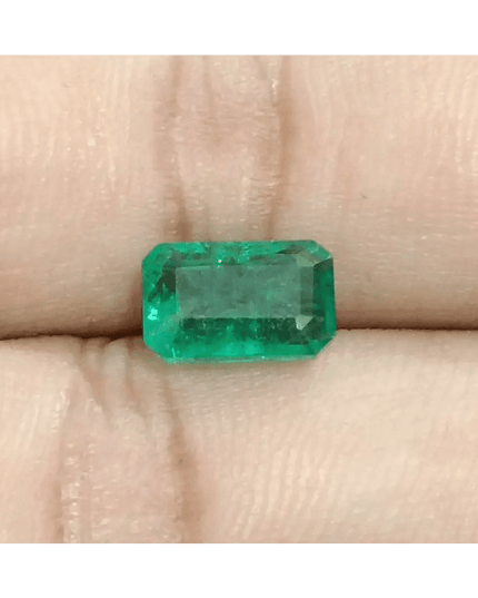 GSI Certified 1.87ct Medium Green Zambian Emerald, 100% Natural Untreated Gemstone. - SMSGEMS 