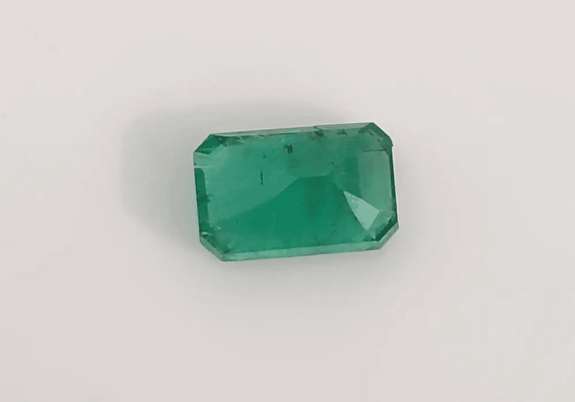 GSI Certified 1.87ct Medium Green Zambian Emerald, 100% Natural Untreated Gemstone. - SMSGEMS 