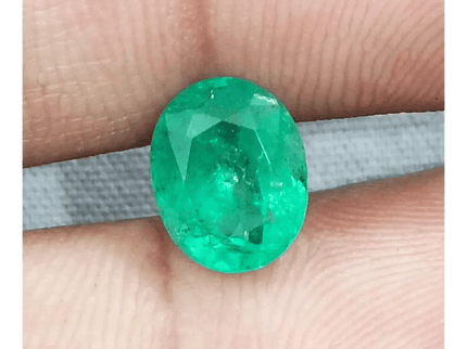 GSI Certified 1.90ct Vivid Medium Green Emerald, Natural Gemstone - SMSGEMS 