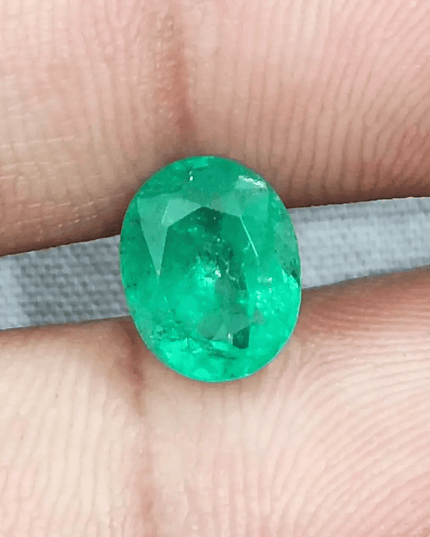 GSI Certified 1.90ct Vivid Medium Green Emerald, Natural Gemstone - SMSGEMS 