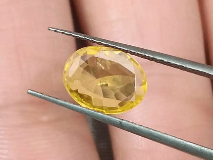 GSI Certified 1.92ct Yellow Sapphire, Natural Heated Gemstone - SMSGEMS 