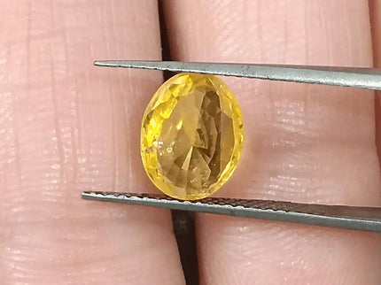 GSI Certified 1.92ct Yellow Sapphire, Natural Heated Gemstone - SMSGEMS 