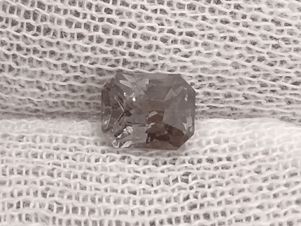 GSI Certified 1.93ct Color Change Ceylon Sapphire, Natural Untreated Gemstone - SMSGEMS 