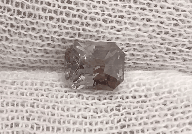 GSI Certified 1.93ct Color Change Ceylon Sapphire, Natural Untreated Gemstone - SMSGEMS 