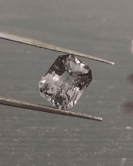 GSI Certified 1.93ct Color Change Ceylon Sapphire, Natural Untreated Gemstone - SMSGEMS 