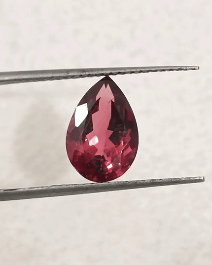 1.93ct Rubellite tourmaline certified by GSI - SMSGEMS 