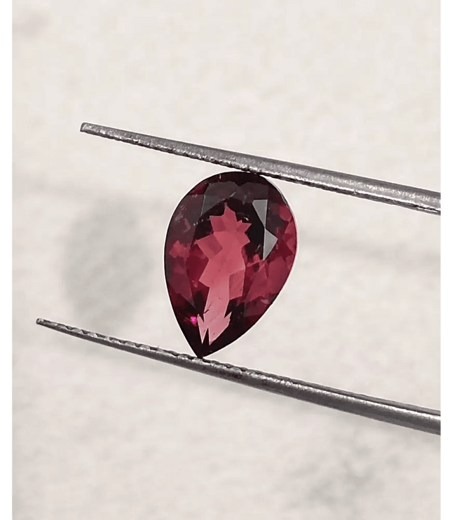 1.93ct Rubellite tourmaline certified by GSI - SMSGEMS 