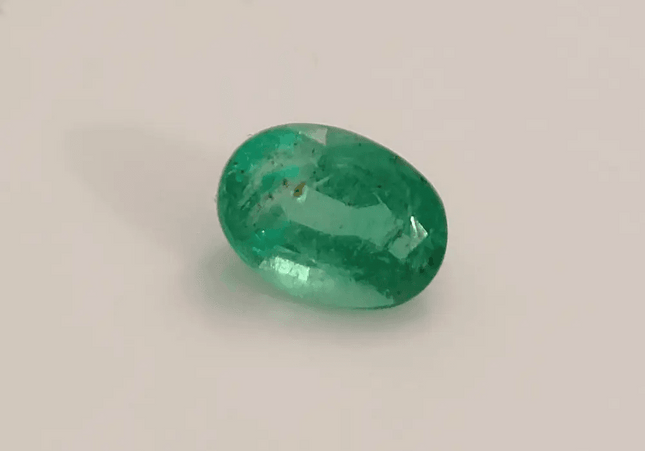 GSI Certified 1.95ct Medium Intense Green Emerald, Natural Gemstone - SMSGEMS 