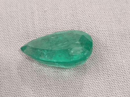 GSI Certified 13.47ct Medium Deep Golden Green Swat Emerald, Natural Gemstone - SMSGEMS 