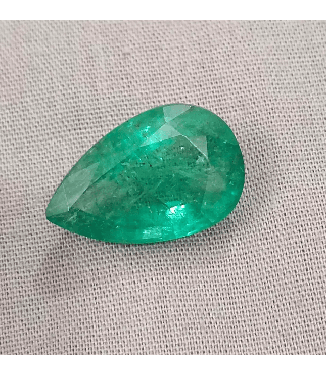 GSI Certified 13.47ct Medium Deep Golden Green Swat Emerald, Natural Gemstone - SMSGEMS 