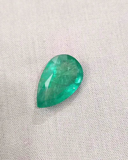 GSI Certified 13.47ct Medium Deep Golden Green Swat Emerald, Natural Gemstone - SMSGEMS 