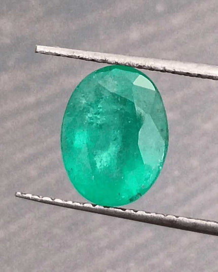 2.04ct Natural Earth Mined Emerald Certified by GSI - SMSGEMS 