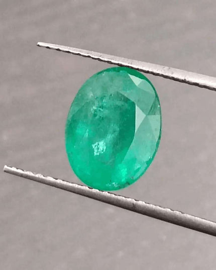 2.04ct Natural Earth Mined Emerald Certified by GSI - SMSGEMS 