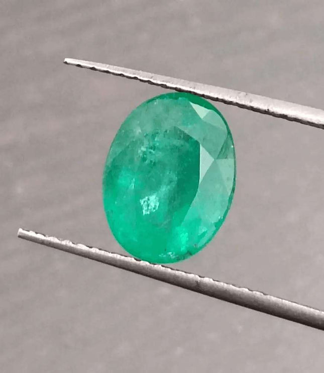 2.04ct Natural Earth Mined Emerald Certified by GSI - SMSGEMS 
