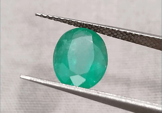 2.04ct Natural Earth Mined Emerald Certified by GSI - SMSGEMS 