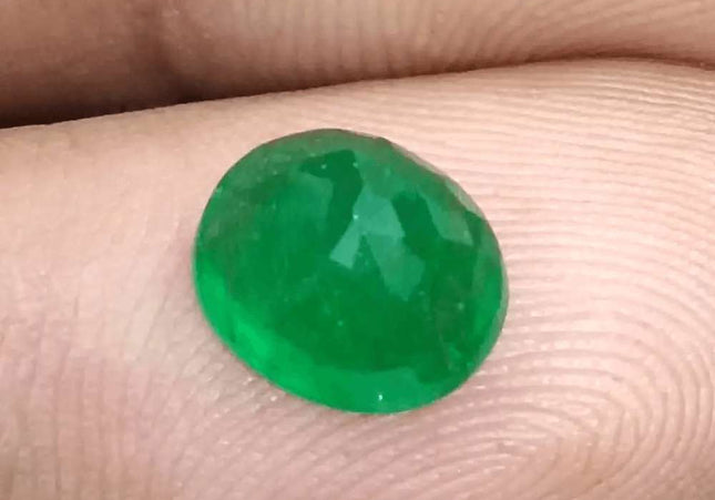 2.10ct Deep Green Emerald certified by GSI - SMSGEMS 
