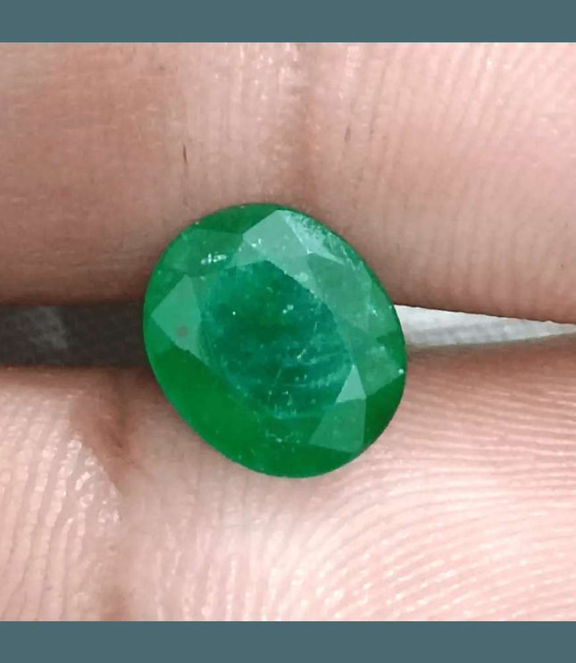 2.10ct Deep Green Emerald certified by GSI - SMSGEMS 
