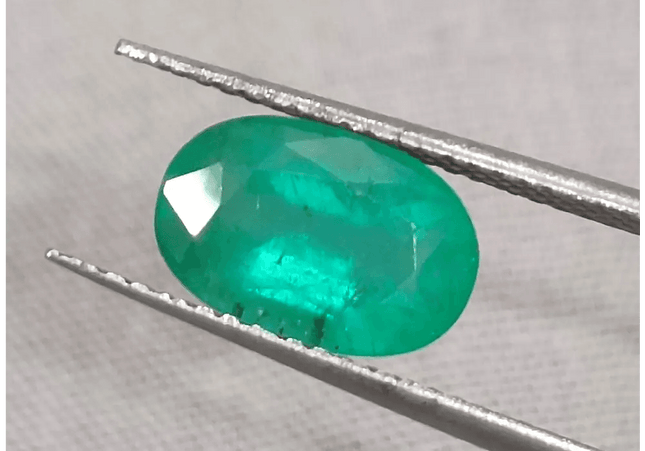GSI Certified 2.16ct Medium Green Zambian Emerald, Natural Gemstone - SMSGEMS 