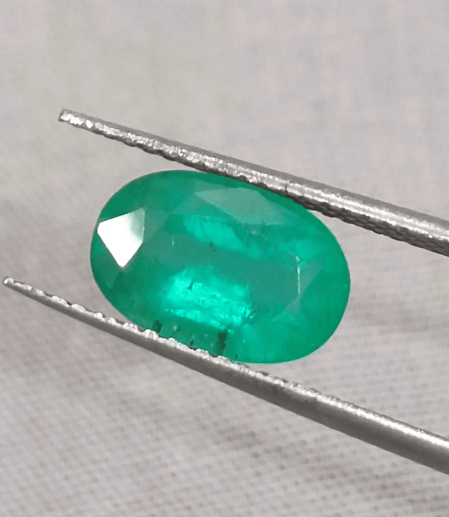 GSI Certified 2.16ct Medium Green Zambian Emerald, Natural Gemstone - SMSGEMS 