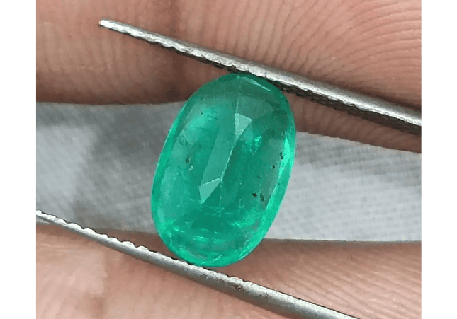 GSI Certified 2.16ct Medium Green Zambian Emerald, Natural Gemstone - SMSGEMS 