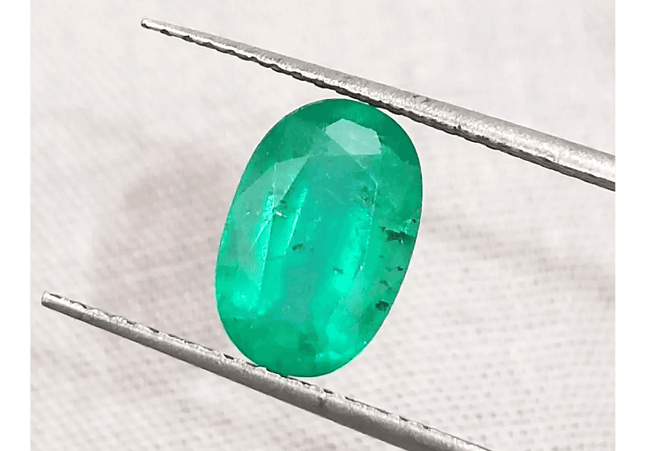 GSI Certified 2.16ct Medium Green Zambian Emerald, Natural Gemstone - SMSGEMS 