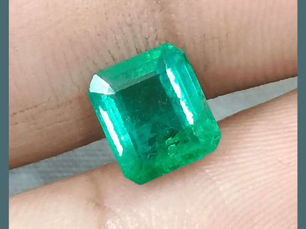 2.21ct Medium Golden Green GSI Certified Panjshir Emerald - SMSGEMS 