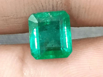 2.21ct Medium Golden Green GSI Certified Panjshir Emerald - SMSGEMS 
