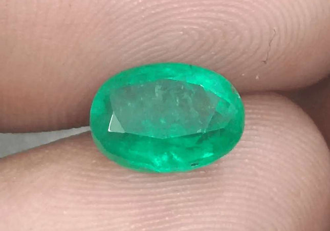 2.25ct Intense Medium Green Zambian Emerald certified by GSI - SMSGEMS 