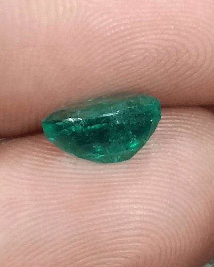 2.28ct Vivid Green Zambian emerald GSI Certified - SMSGEMS 