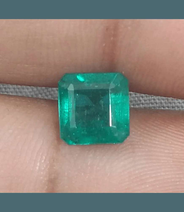 2.29ct Medium Deep Pure Green Emerald GSI Certified - SMSGEMS 